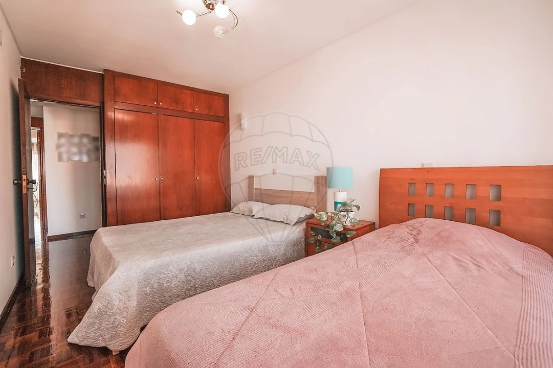 Apartamento T3 para Venda em Ovar, São João, Arada e São Vicente de Pereira Jusã Foto 12