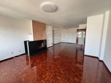 Apartamento T3 para Venda em Ovar, São João, Arada e São Vicente de Pereira Jusã