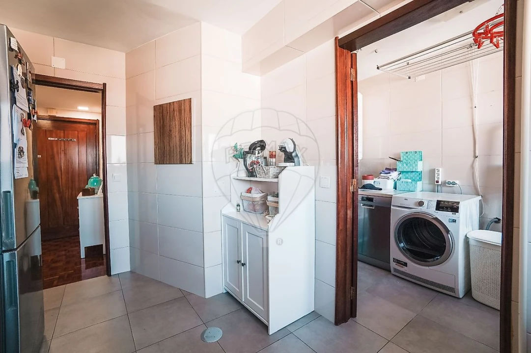 Apartamento T3 para Venda em Ovar, São João, Arada e São Vicente de Pereira Jusã Foto 6