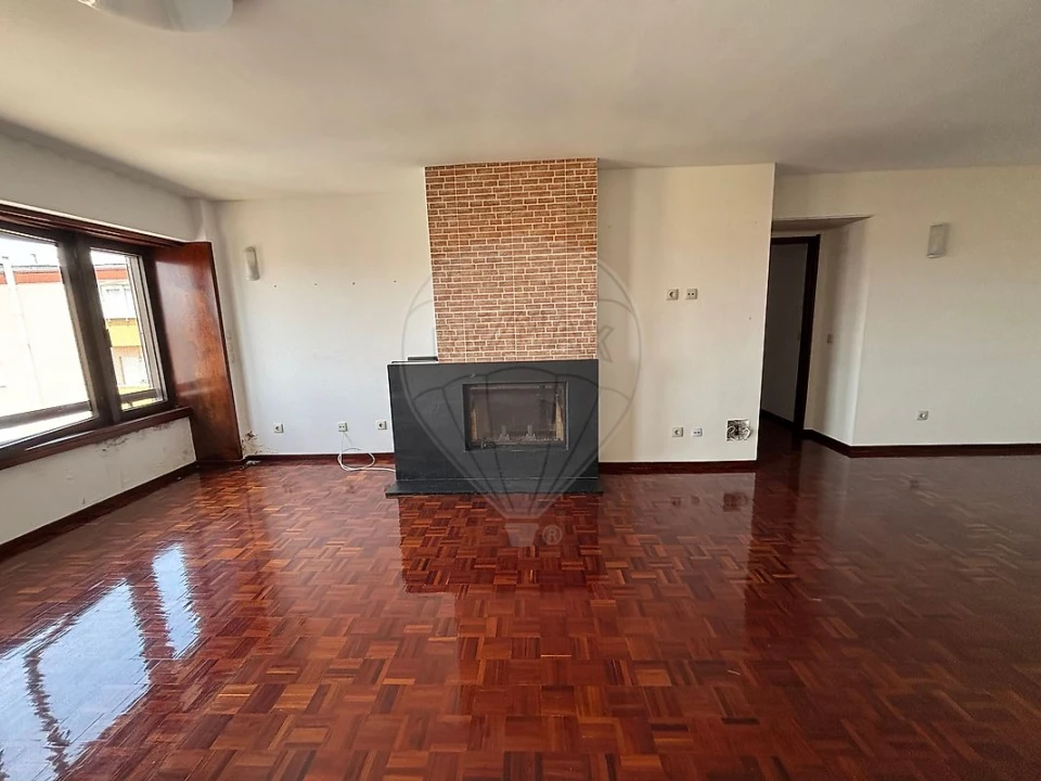 Apartamento T3 para Venda em Ovar, São João, Arada e São Vicente de Pereira Jusã Foto 4