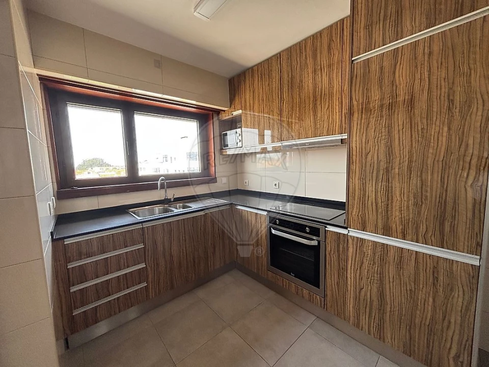 Apartamento T3 para Venda em Ovar, São João, Arada e São Vicente de Pereira Jusã Foto 2