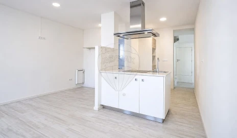 Apartamento para Venda em Cedofeita, Santo Ildefonso, Sé, Miragaia, São Nicolau e Vitória