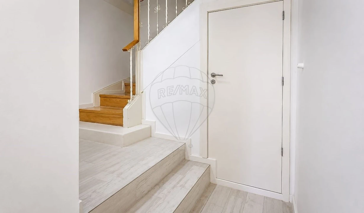 Apartamento para Venda em Cedofeita, Santo Ildefonso, Sé, Miragaia, São Nicolau e Vitória Foto 12