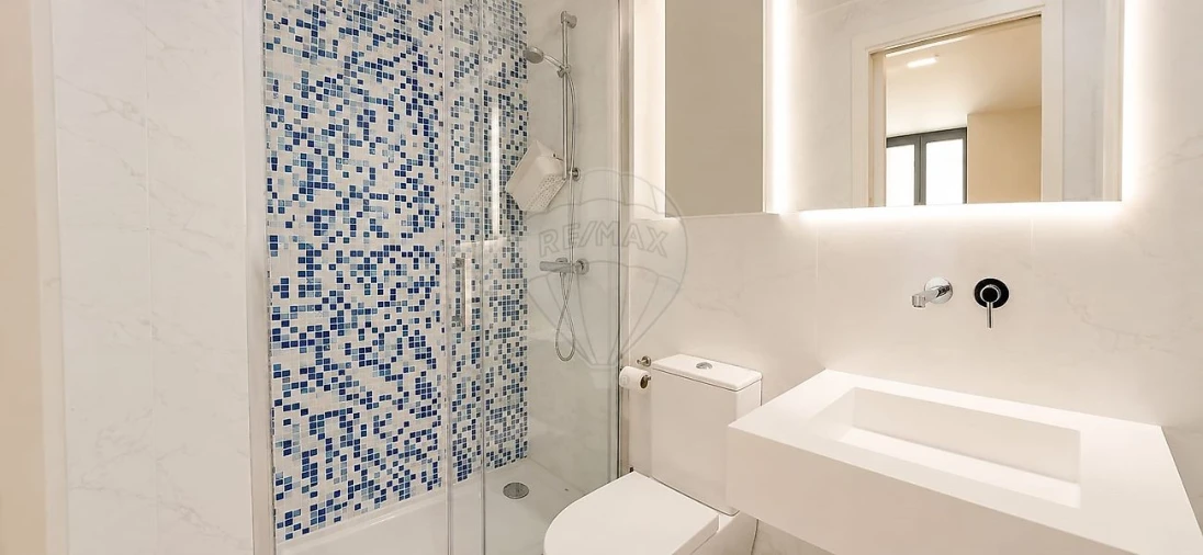 Apartamento para Venda em Cedofeita, Santo Ildefonso, Sé, Miragaia, São Nicolau e Vitória Foto 7
