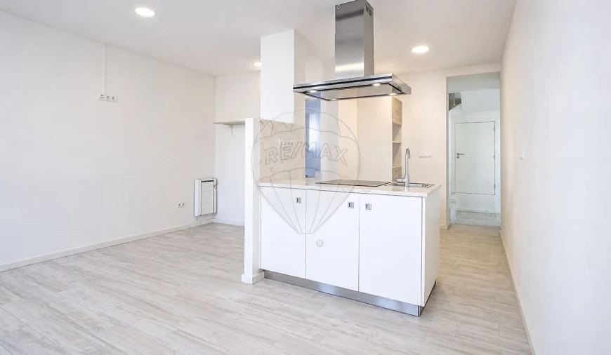 Apartamento para Venda em Cedofeita, Santo Ildefonso, Sé, Miragaia, São Nicolau e Vitória Foto 9