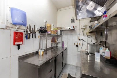 Negócio para Venda em Cedofeita, Santo Ildefonso, Sé, Miragaia, São Nicolau e Vitória