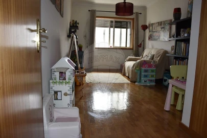 Apartamento T3 para Venda em Gondomar (São Cosme), Valbom e Jovim