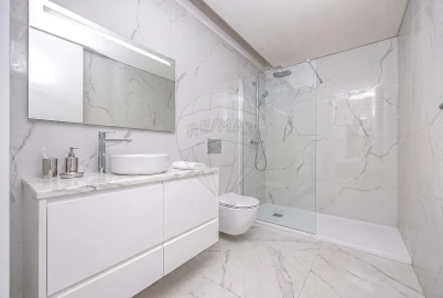 Apartamento T3 para Venda em Póvoa de Varzim, Beiriz e Argivai