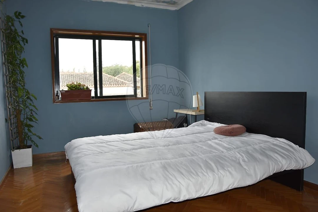 Apartamento T2 para Venda em Arcozelo Foto 10