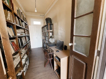 Prédio para Venda em Carvoeiro