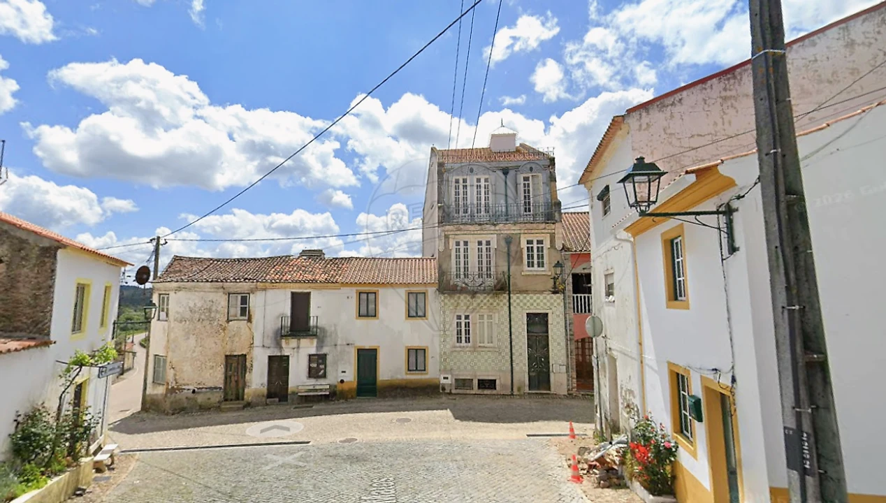 Prédio para Venda em Carvoeiro Foto 3