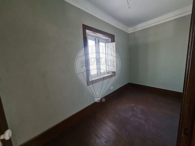 Prédio para Venda em Carvoeiro Foto 13