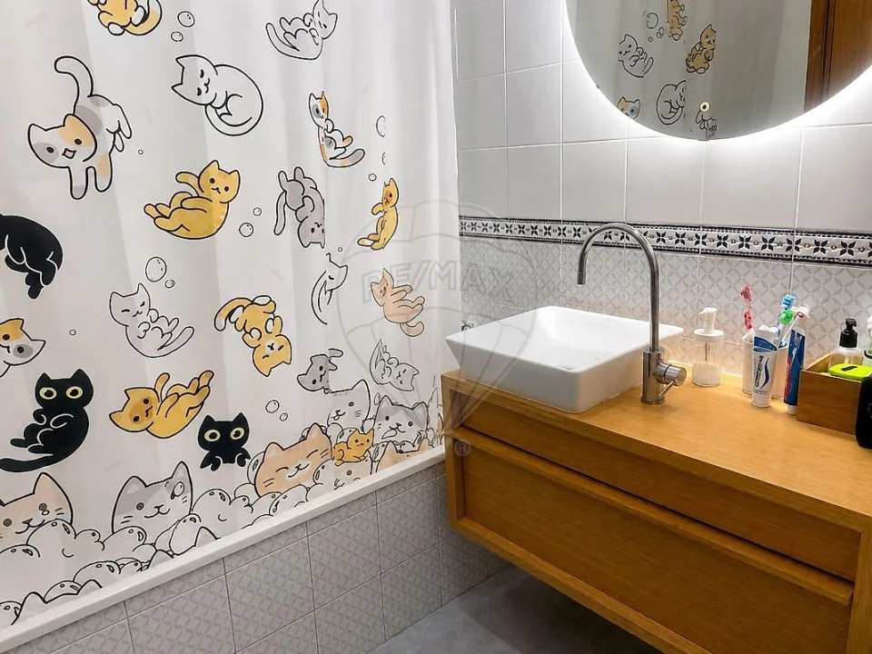 Apartamento T2 para Venda em Massamá e Monte Abraão Foto 11