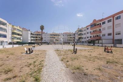 Apartamento T2 para Venda em Caldas da Rainha - Santo Onofre e Serra do Bouro