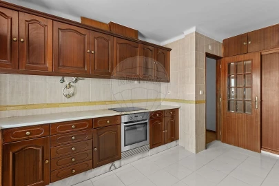 Apartamento T2 para Venda em Caldas da Rainha - Santo Onofre e Serra do Bouro
