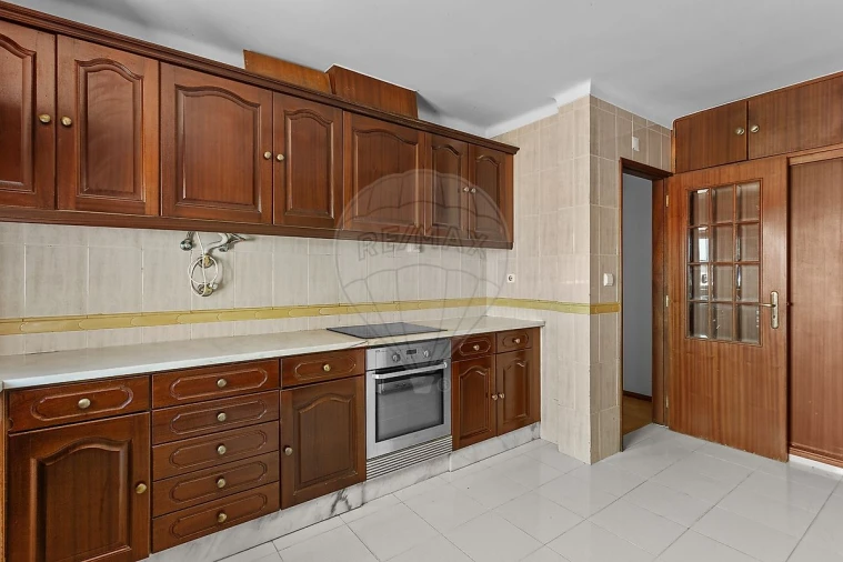 Apartamento T2 para Venda em Caldas da Rainha - Santo Onofre e Serra do Bouro Foto 16