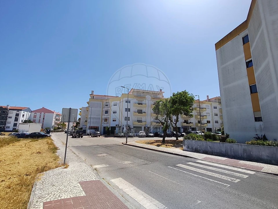 Apartamento T2 para Venda em Caldas da Rainha - Santo Onofre e Serra do Bouro Foto 37