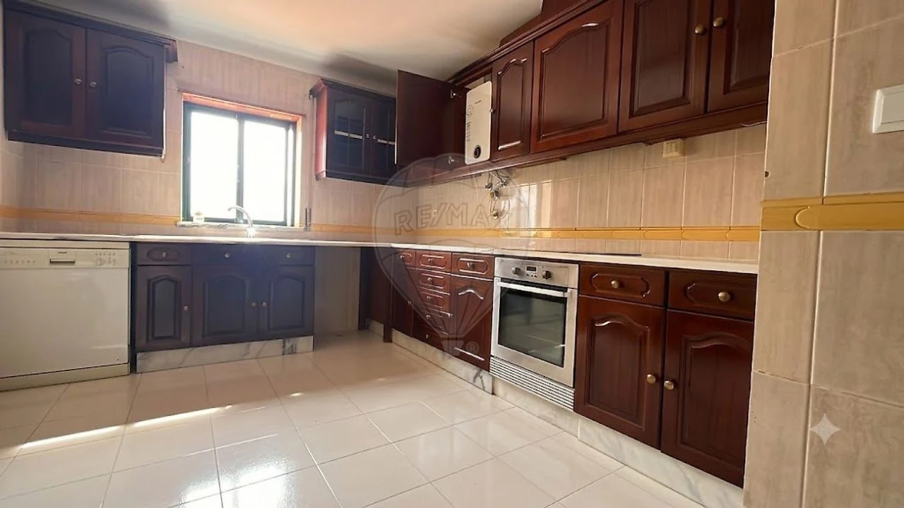 Apartamento T2 para Venda em Caldas da Rainha - Santo Onofre e Serra do Bouro Foto 13