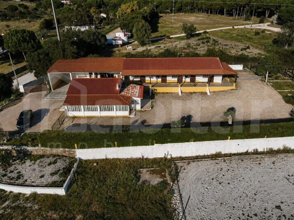 Quinta T2 para Venda em Santo Estêvão Foto 2