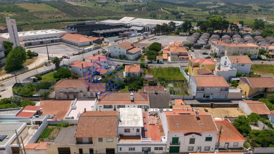 Moradia T3 para Venda em Bombarral e Vale Covo