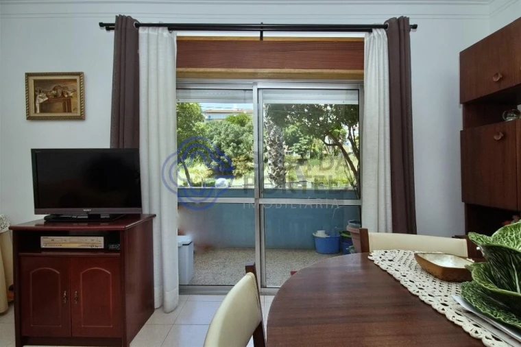 Apartamento T3 para Venda em Carcavelos e Parede Foto 4
