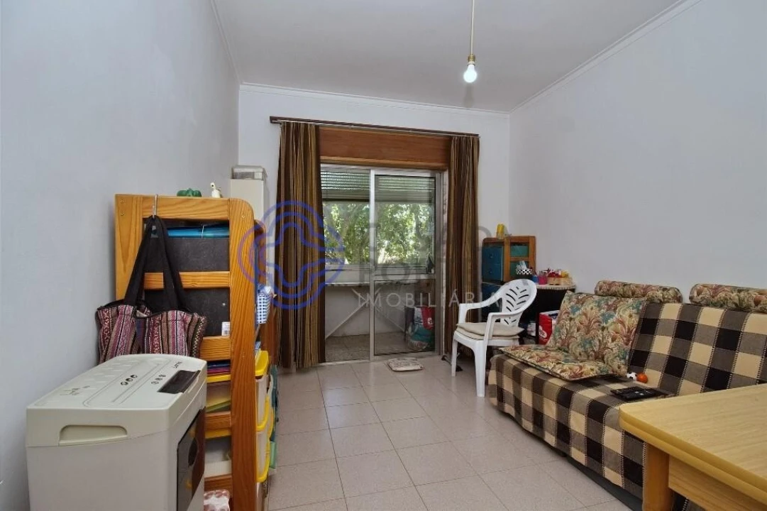 Apartamento T3 para Venda em Carcavelos e Parede Foto 15