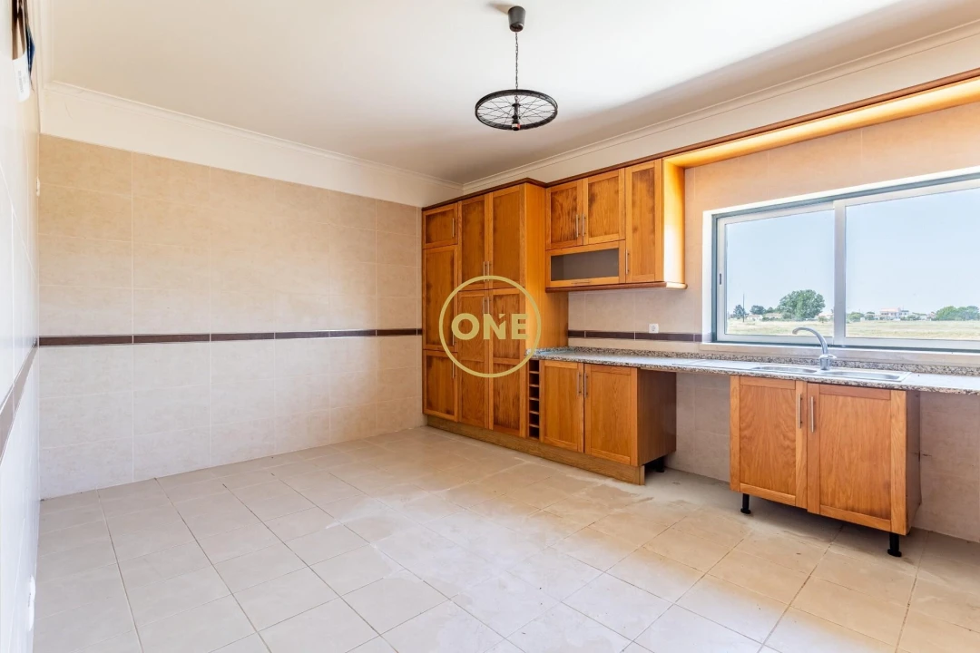 Apartamento T4 para Venda em Salvaterra de Magos e Foros de Salvaterra Foto 5