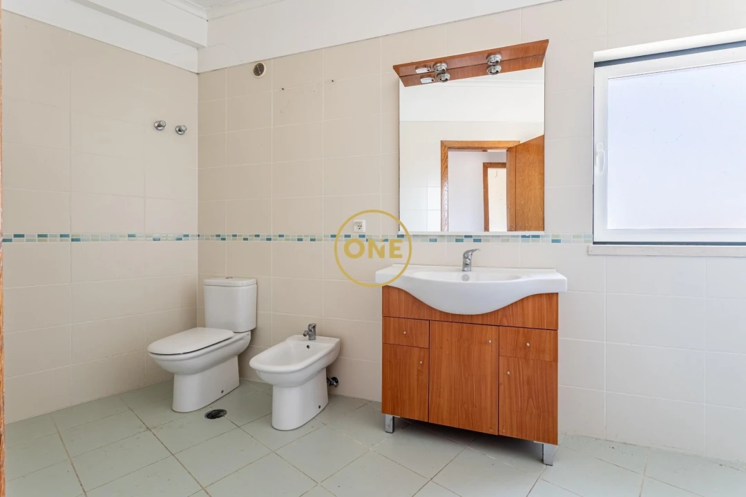 Apartamento T4 para Venda em Salvaterra de Magos e Foros de Salvaterra Foto 19
