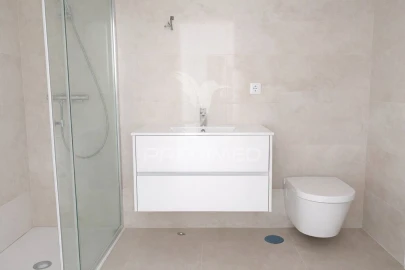 Apartamento T2 para Venda em Esgueira
