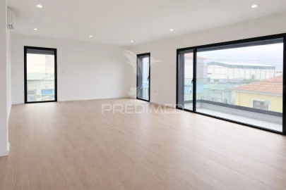 Apartamento T2 para Venda em Esgueira