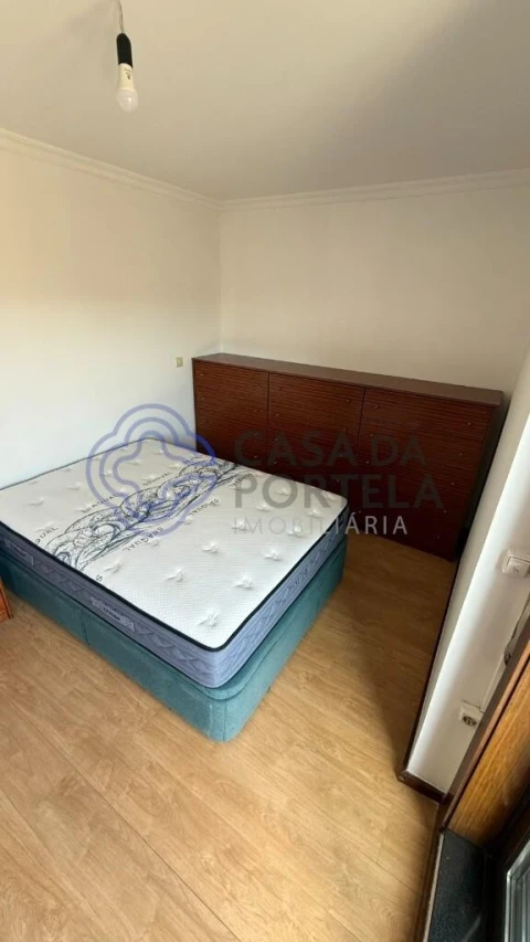 Apartamento T1 para Venda em Mafamude e Vilar do Paraíso