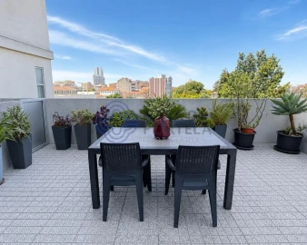 Apartamento T1 para Venda em Mafamude e Vilar do Paraíso