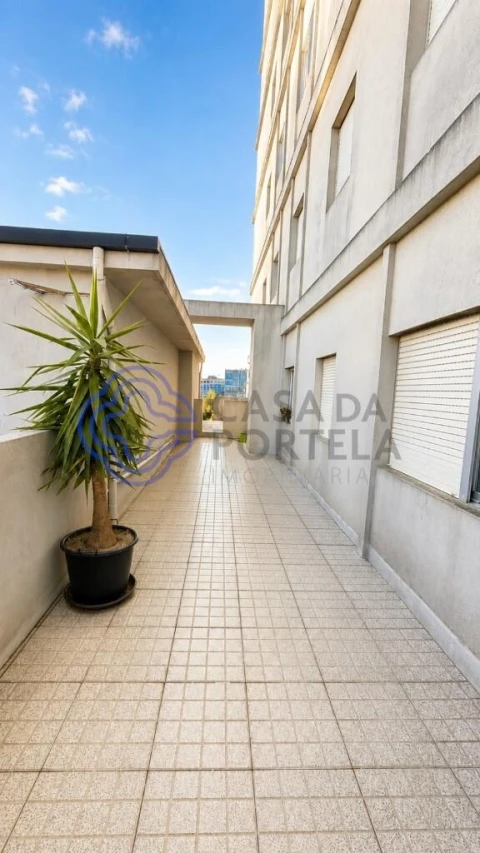 Apartamento T1 para Venda em Mafamude e Vilar do Paraíso