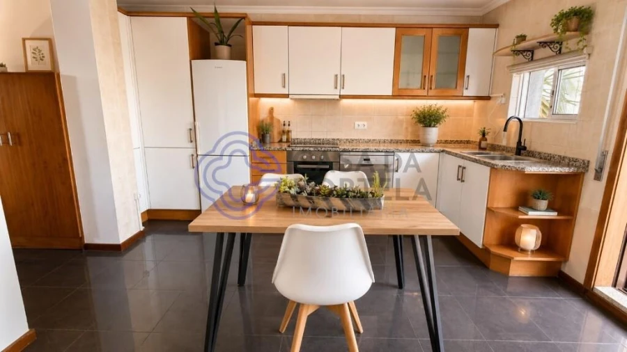 Apartamento T1 para Venda em Mafamude e Vilar do Paraíso Foto 3