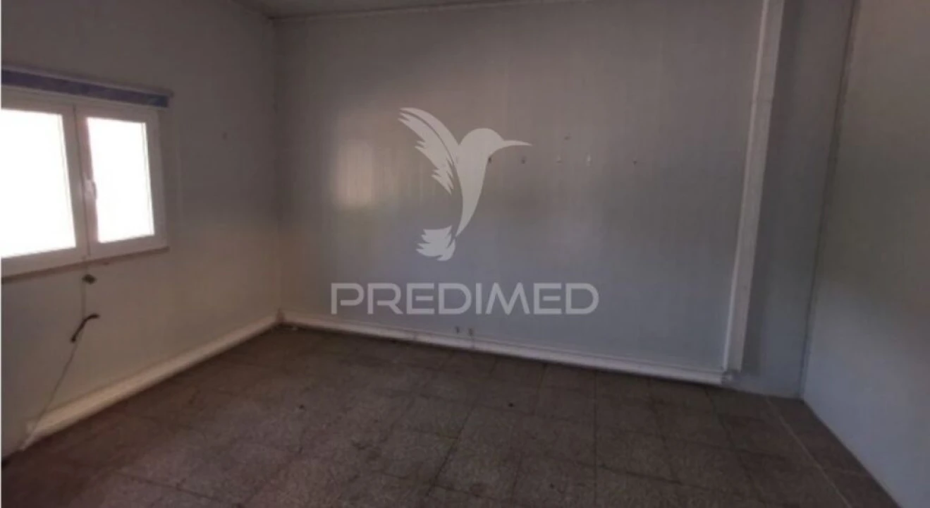 Armazém para Venda em Recardães e Espinhel Foto 11