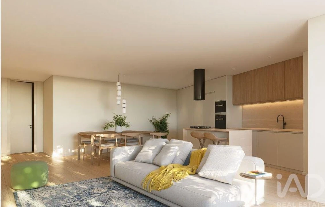 Apartamento T3 para Venda em Gulpilhares e Valadares Foto 1