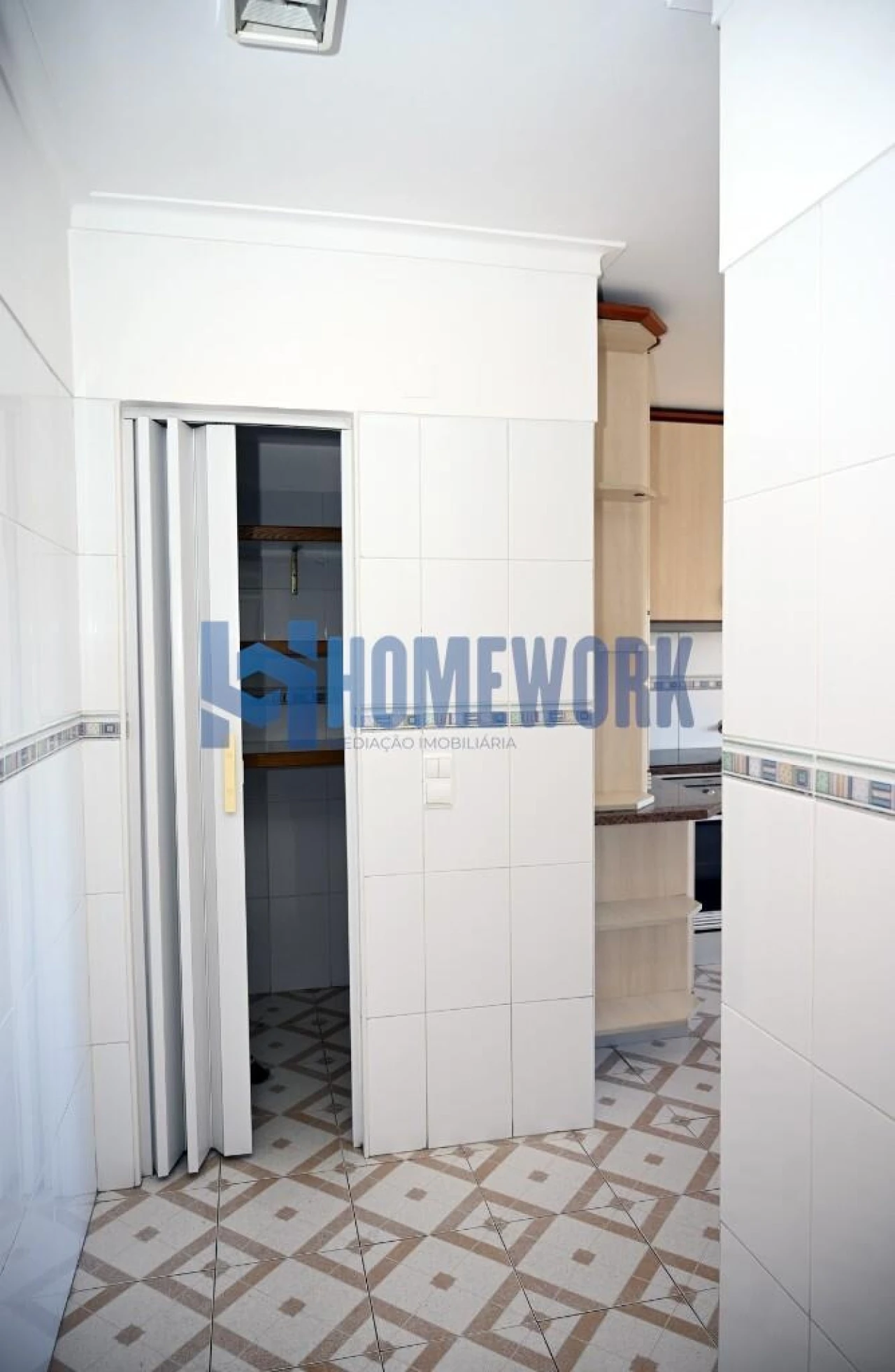 Apartamento T3 para Venda em Barreiro e Lavradio Foto 13