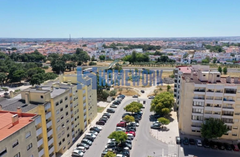 Apartamento T3 para Venda em Barreiro e Lavradio Foto 43