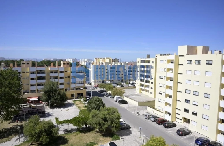 Apartamento T3 para Venda em Barreiro e Lavradio Foto 32