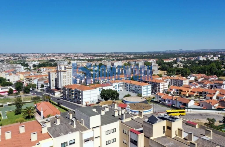Apartamento T3 para Venda em Barreiro e Lavradio Foto 39