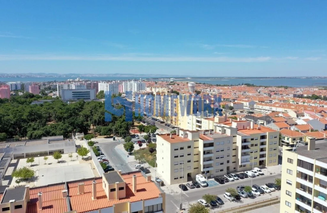 Apartamento T3 para Venda em Barreiro e Lavradio Foto 41