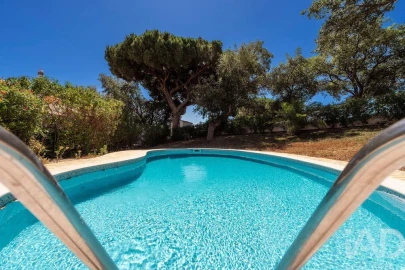 Moradia T2 para Venda em Albufeira e Olhos de Água