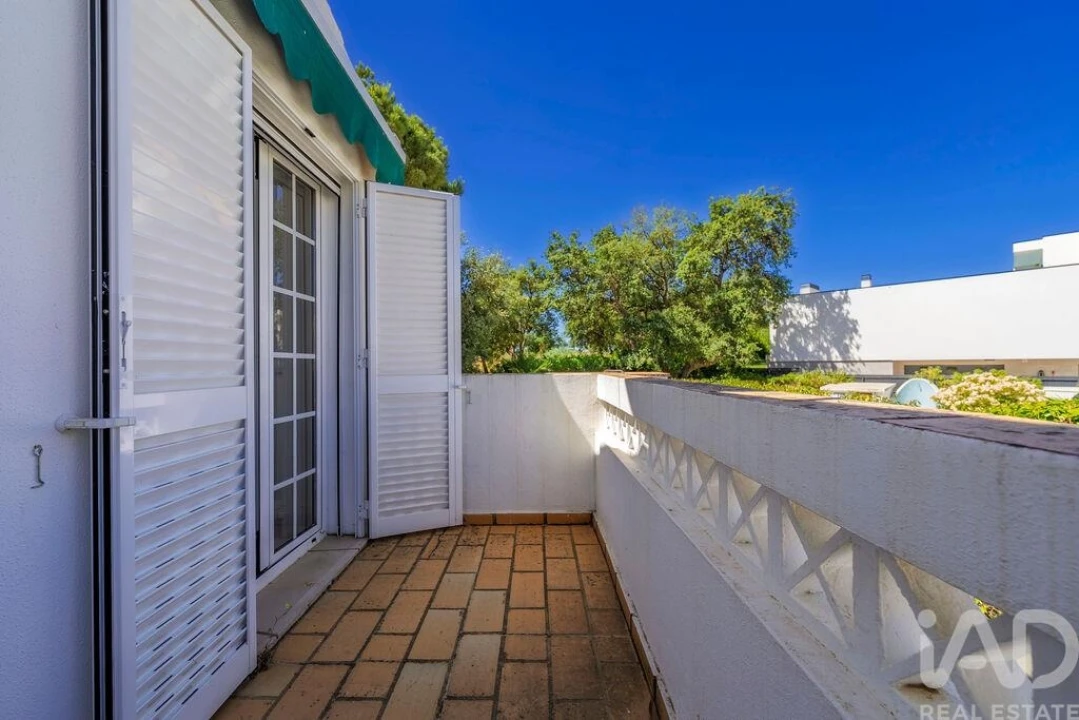 Moradia T2 para Venda em Albufeira e Olhos de Água Foto 23