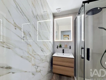Apartamento T2 para Venda em Funchal (Santa Maria Maior)