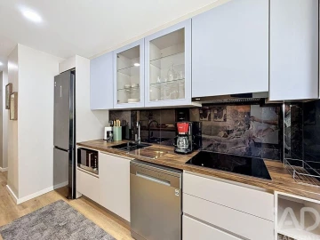 Apartamento T2 para Venda em Funchal (Santa Maria Maior)