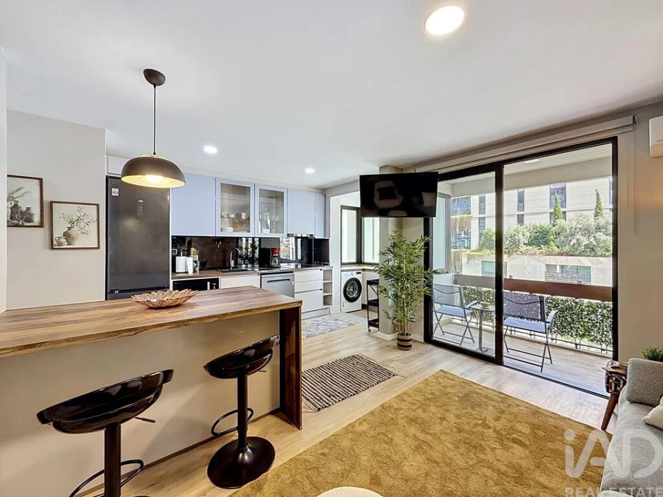 Apartamento T2 para Venda em Funchal (Santa Maria Maior) Foto 4