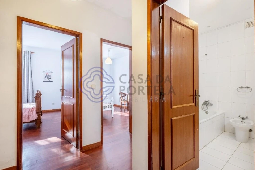 Apartamento T2 para Arrendamento em Bonfim Foto 14