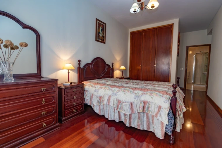 Apartamento T3 para Venda em Ferreiros, Prozelo e Besteiros Foto 13