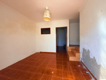 Moradia T4 para Venda em Assafarge e Antanhol