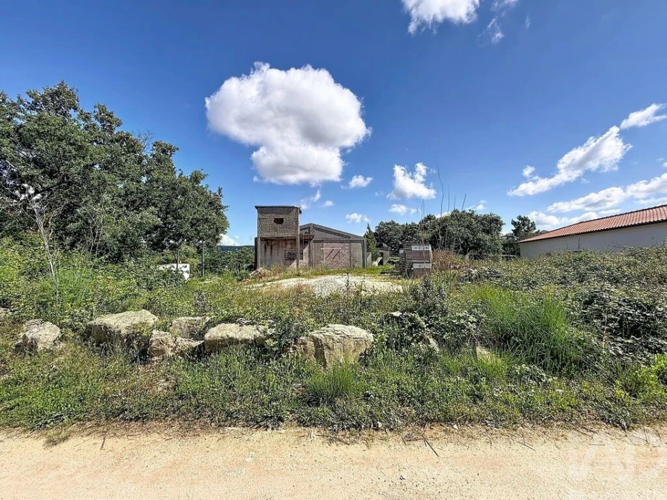 Terreno para Venda em Alqueidão da Serra Foto 9
